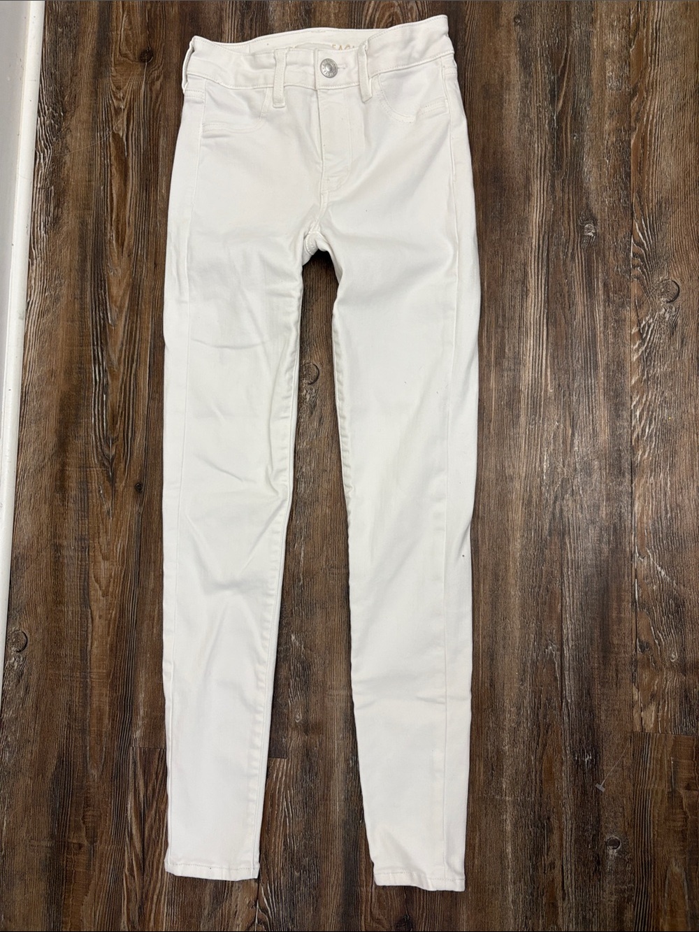 American Eagle Outfitters White Skinny Jeans